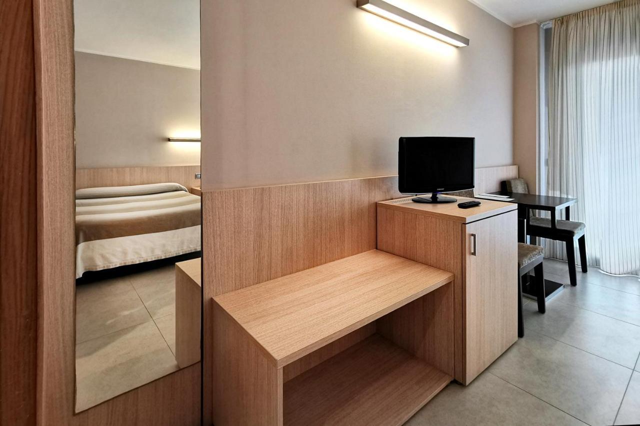 Aparthotel Acuazul Пеньискола Экстерьер фото
